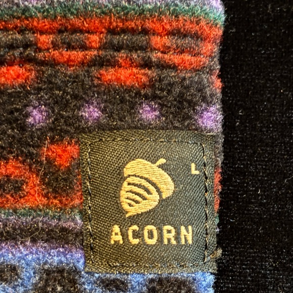 Acorn Fleece Socks - Picture 3 of 4